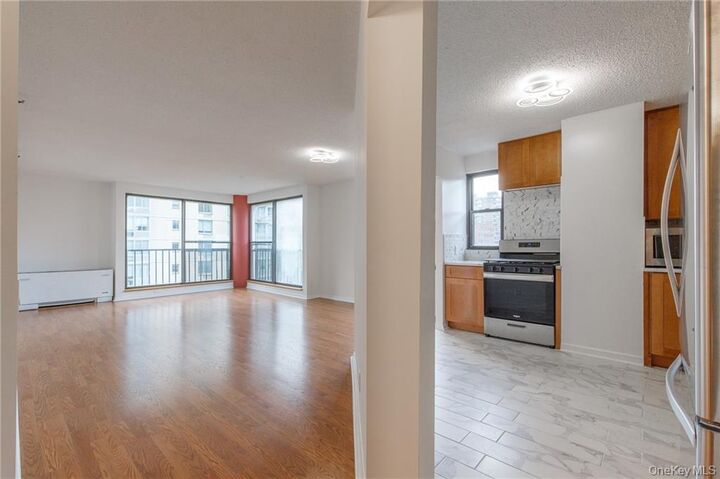 Property Photo: 10 Cottage Place 7C NY 10601