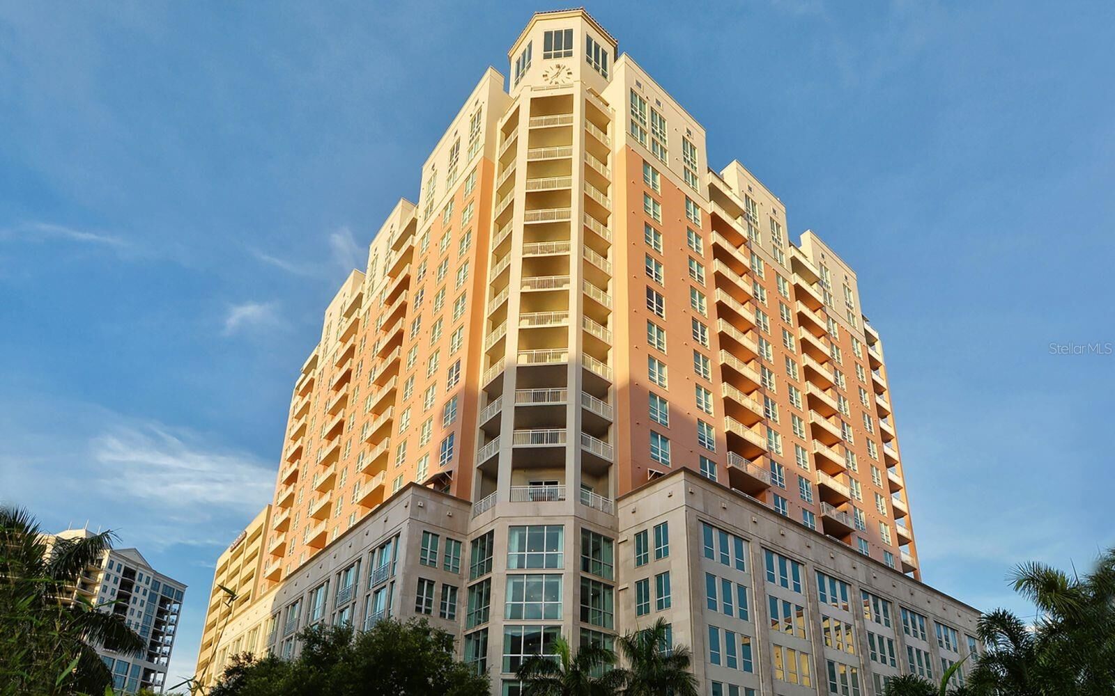 Property Photo: 1350 Main Street 1208 FL 34236