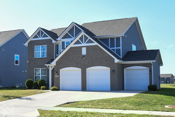 Property Photo: 6008 Phillips Drive IN 46112