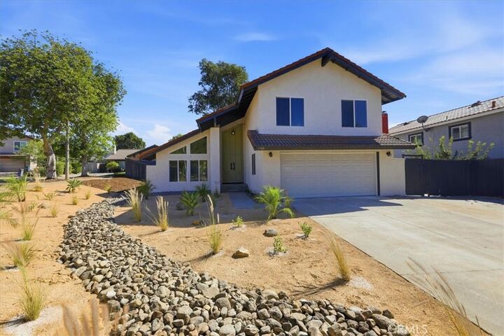 Property Photo:  1580 Lakewood  CA 91786 