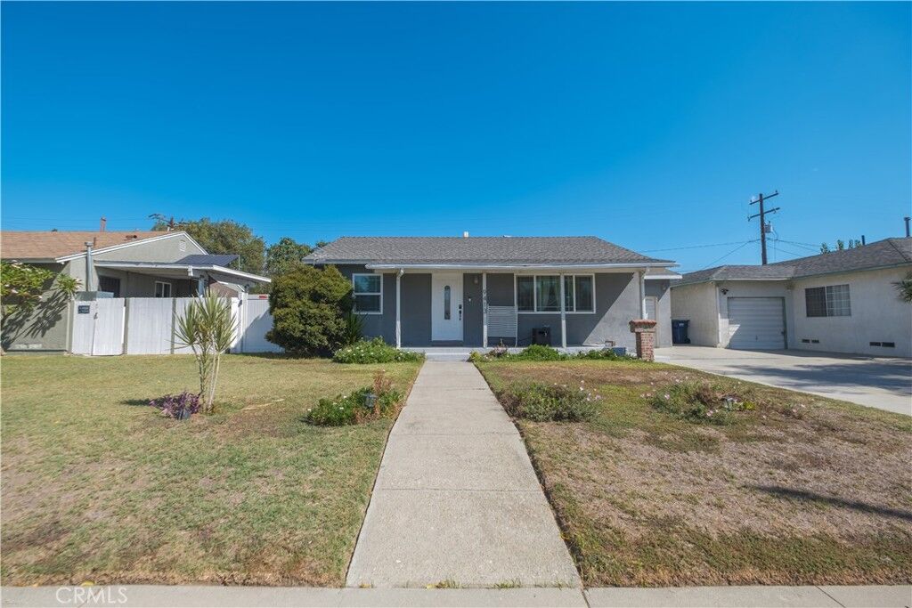 Property Photo: 9413 Havenwood Street CA 90660