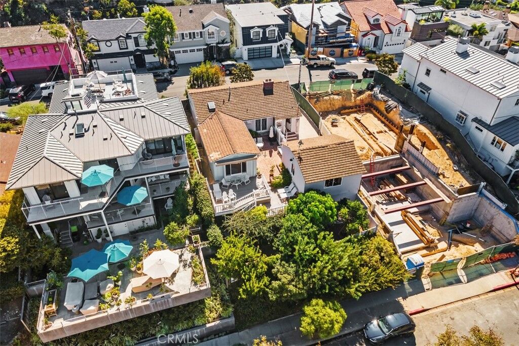 Property Photo:  525 Hazel Drive  CA 92625 