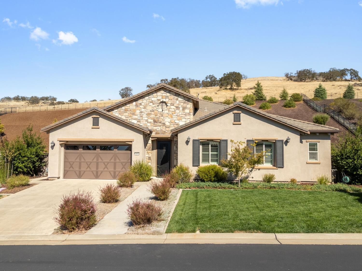 Property Photo:  167 Teakwood Court  CA 95762 
