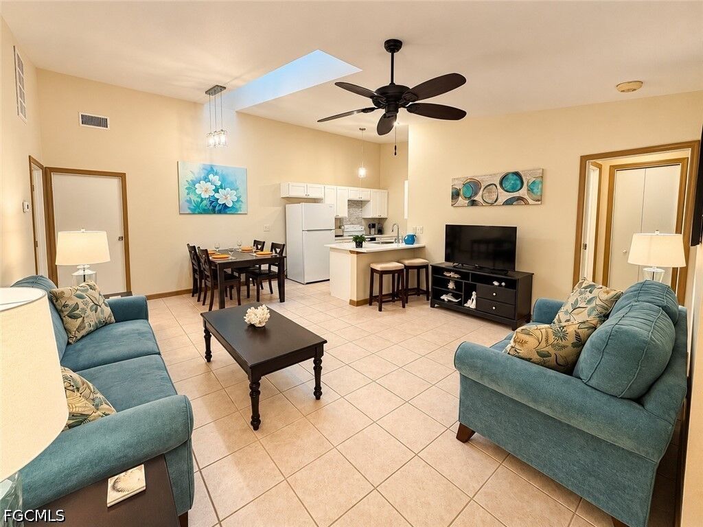 Property Photo: 5120 SW Courtyards Court 89 FL 33914