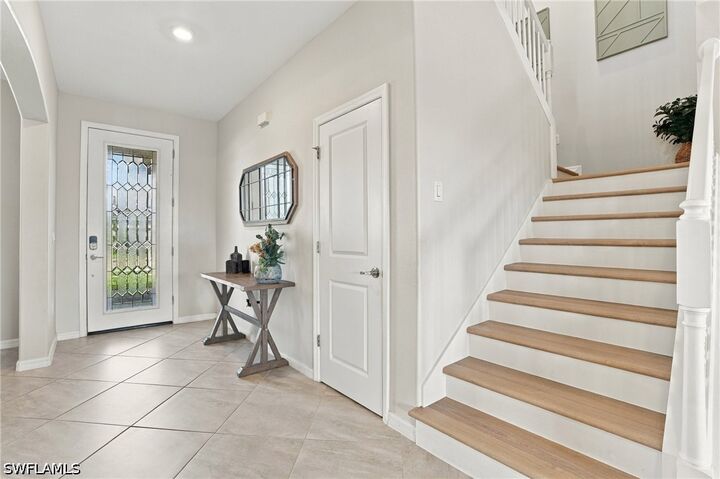 Property Photo:  2114 Hamlin Street  FL 34120 
