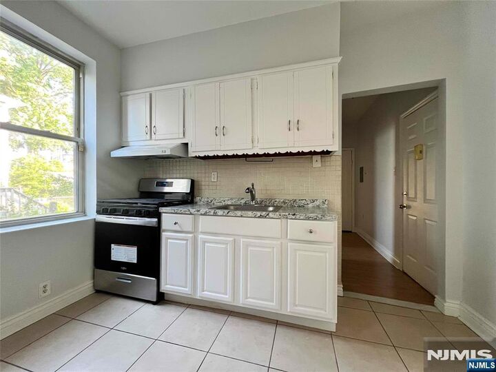 Property Photo:  7505 Palisade Avenue A3  NJ 07047 