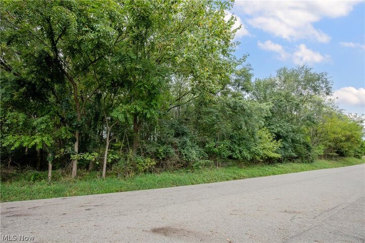 Property Photo: Carnegie Avenue NW OH 44646