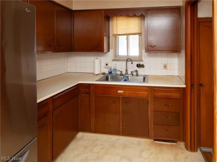 Property Photo:  4526 W 154th Street  OH 44135 