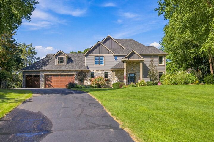 Property Photo: 713 Crosby Drive WI 54016