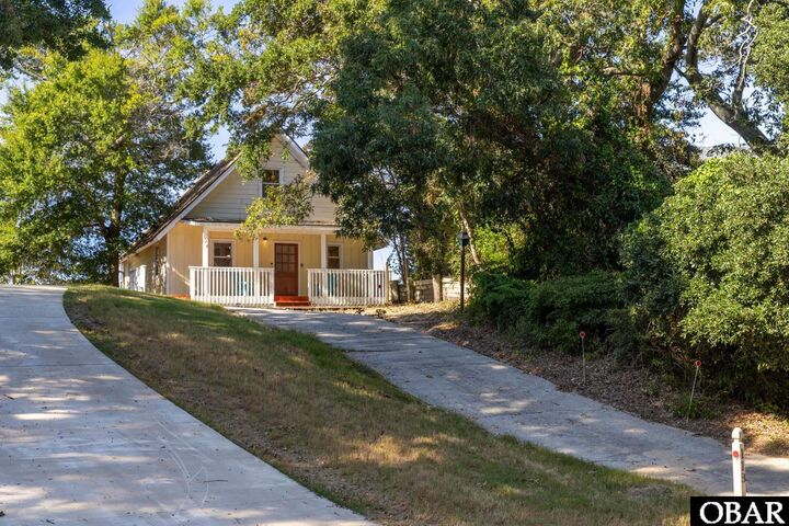 Property Photo: 118 W Sir Walter Raleigh Drive NC 27948