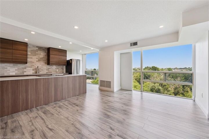 Property Photo:  55 Blue Springs Drive 706  ON N2J 4T3 