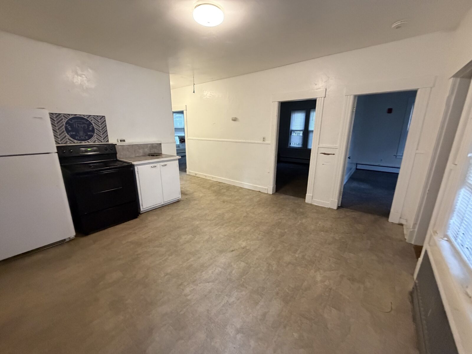 Property Photo:  99 Cross St 2R  MA 01550 