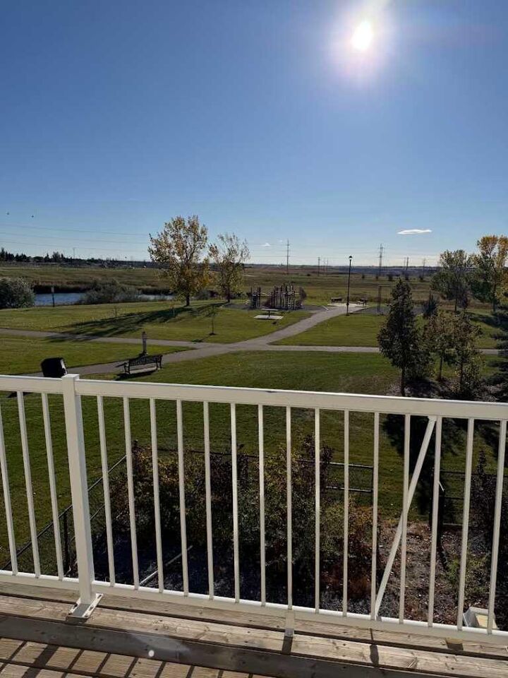 Property Photo:  139 Jessie Robinson Close N  AB T1H 6Y5 