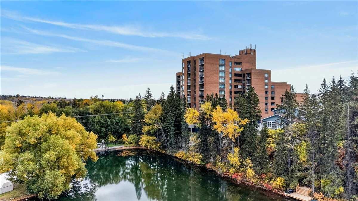 Property Photo:  8604 48 Avenue NW 908  AB T3B 5E6 
