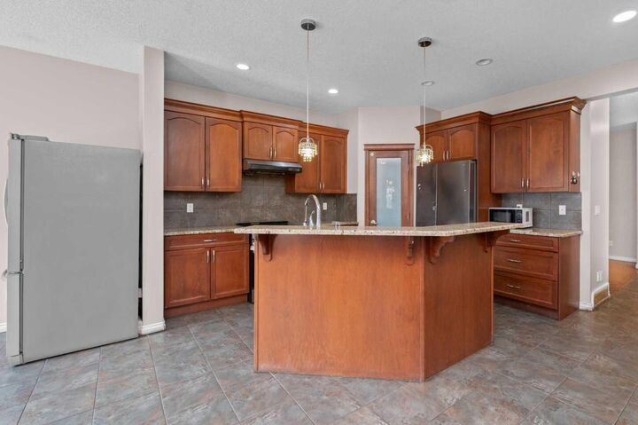 Property Photo:  316 Saddlemont Boulevard NE  AB T3J 0M9 