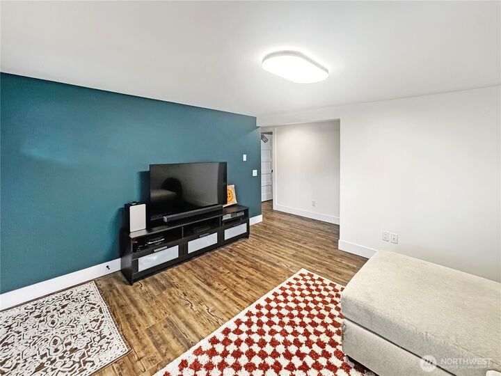Property Photo:  102 E Manitoba Avenue  WA 98926 