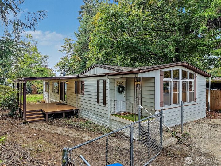 Property Photo:  22159  SE 275th Ct  WA 98038 