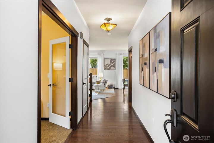 Property Photo: 1116 Orchard Avenue WA 98290