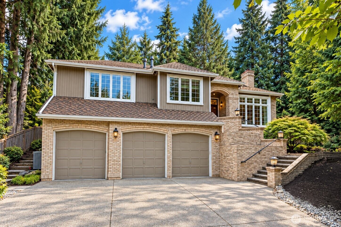 Property Photo: 19745 NE 127th Place WA 98077