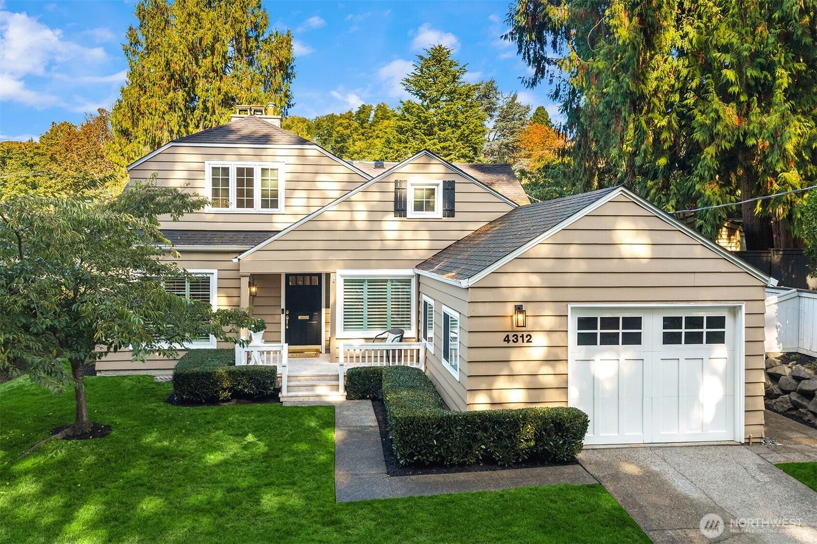 Property Photo:  4312 W Ruffner Street  WA 98199 