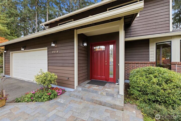 Property Photo:  6016  82nd Street Ct E  WA 98371 