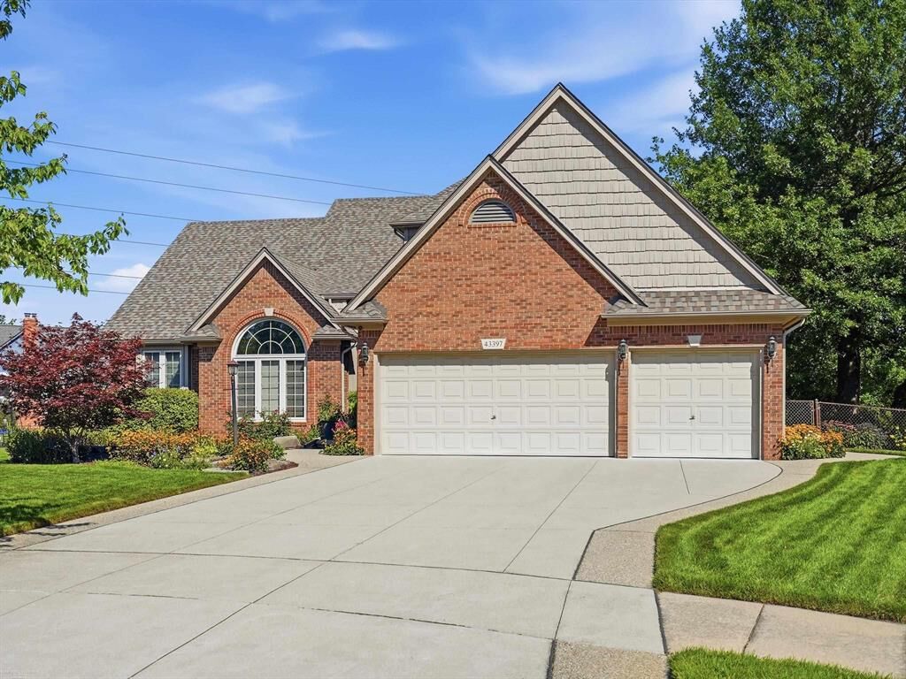 Property Photo: 43397 Brooks Drive MI 48038
