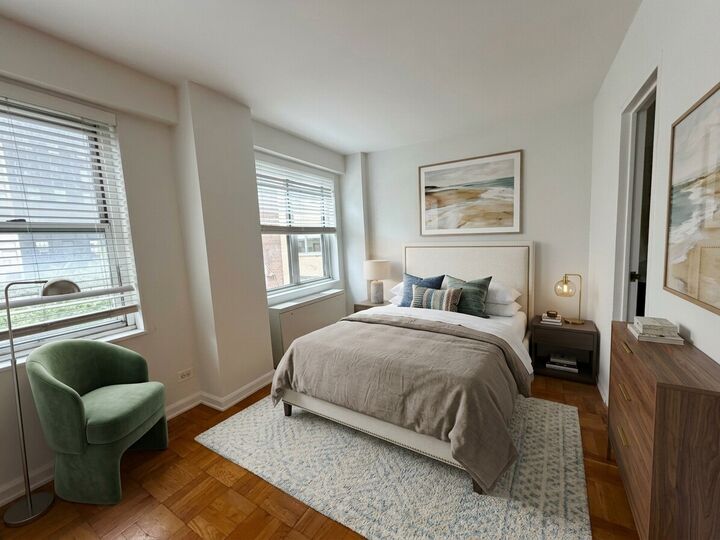 Property Photo:  150 E 61st Street 7K  NY 10065 