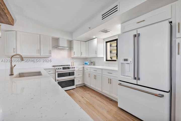 Property Photo:  300 Ocean Trail Way 103  FL 33477 