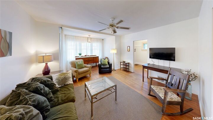 Property Photo: 3723 Victoria Avenue SK S4T 1M5