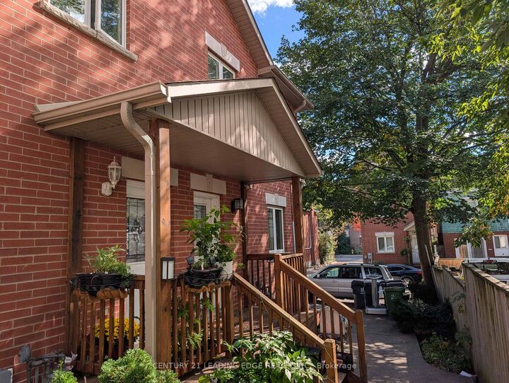 Property Photo: 736 Kingston Road 3 ON M4E 1R7