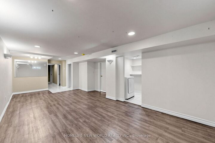 Property Photo: 65 Walter Avenue Bsmt ON L3Y 2T4