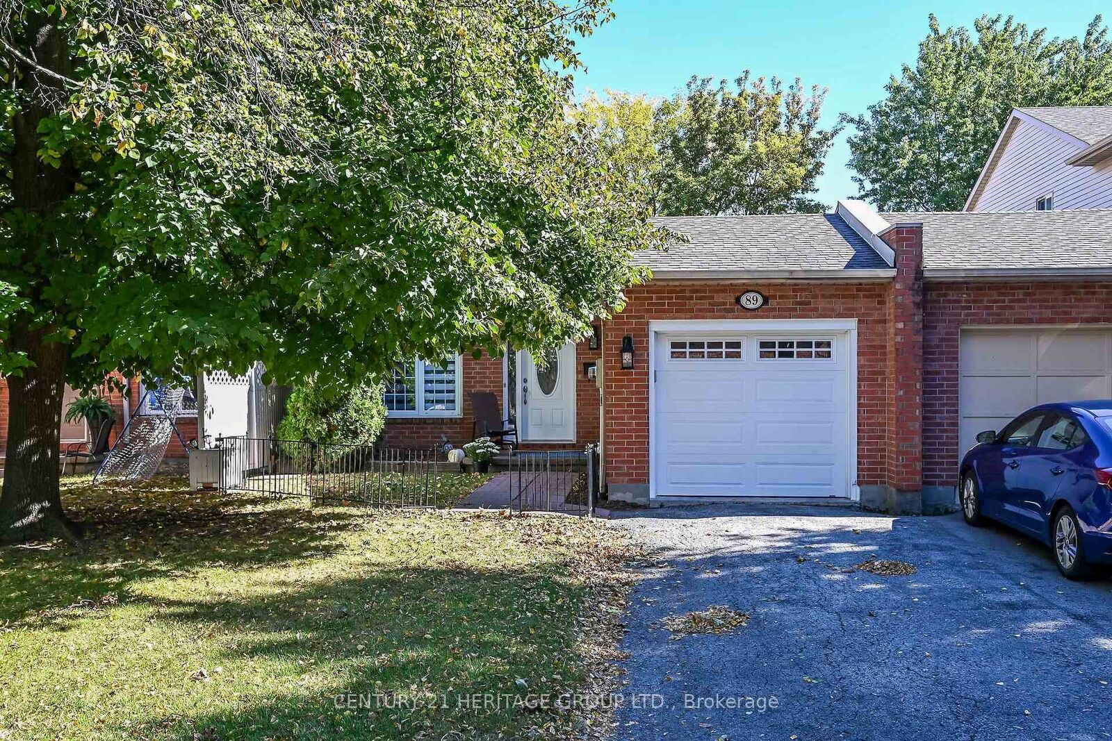 Property Photo:  89 Stoney Brook Crescent  ON L2S 3R8 