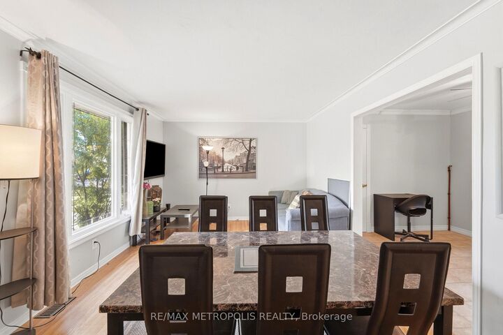 Property Photo:  5 McCammon Street Upper  ON N3L 1V8 