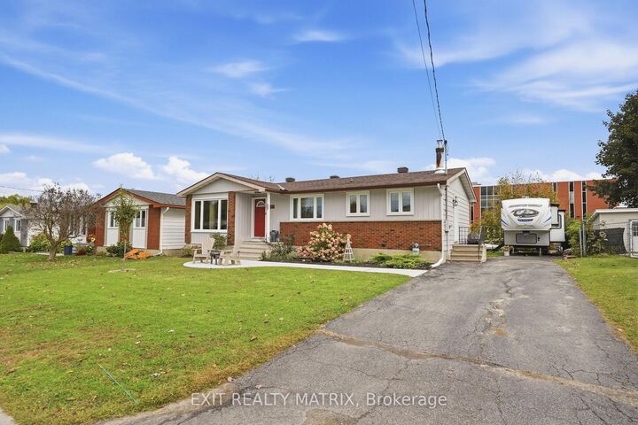 Property Photo:  499 Gilles Street  ON K4K 1G4 