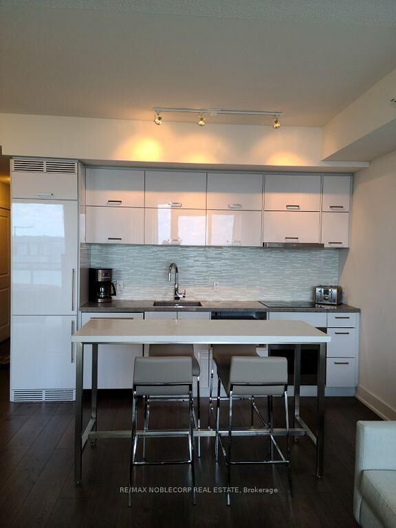 Property Photo:  8081 Birchmount Road 1417  ON L6G 0G5 