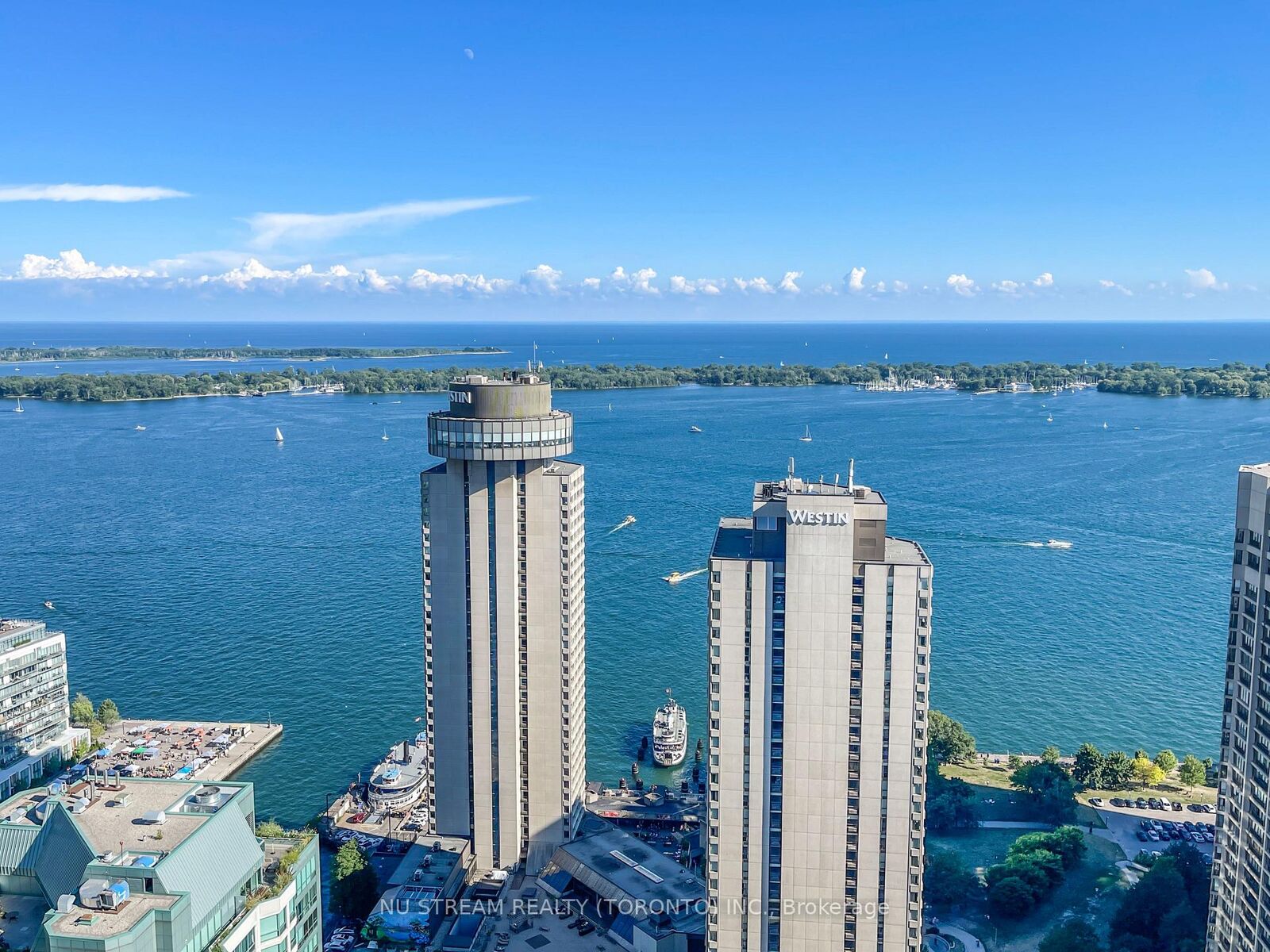 Property Photo:  33 Bay Street 4509  ON M5J 2Z3 