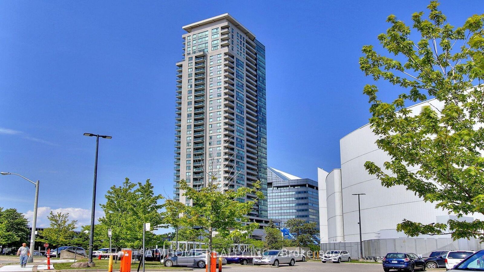 Property Photo:  60 Brian Harrison Way 1107  ON M1P 5J5 