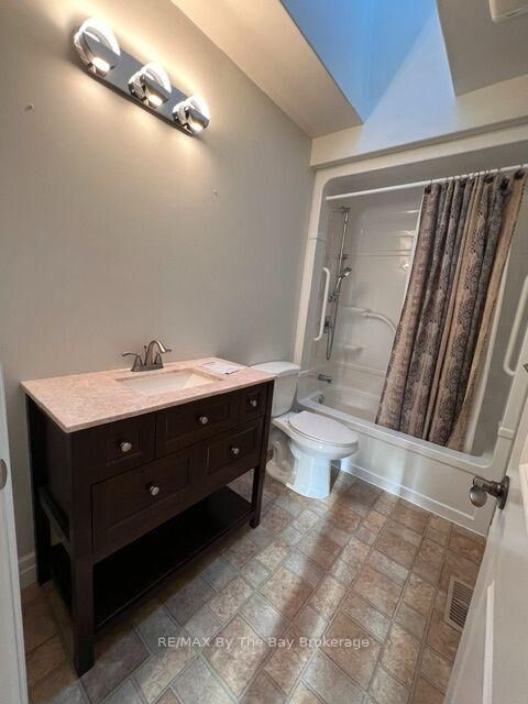Property Photo:  22 Edward Street W Unit A  ON L0M 1G0 