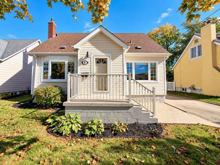 Property Photo:  5 Athens Street  ON L9C 3K8 
