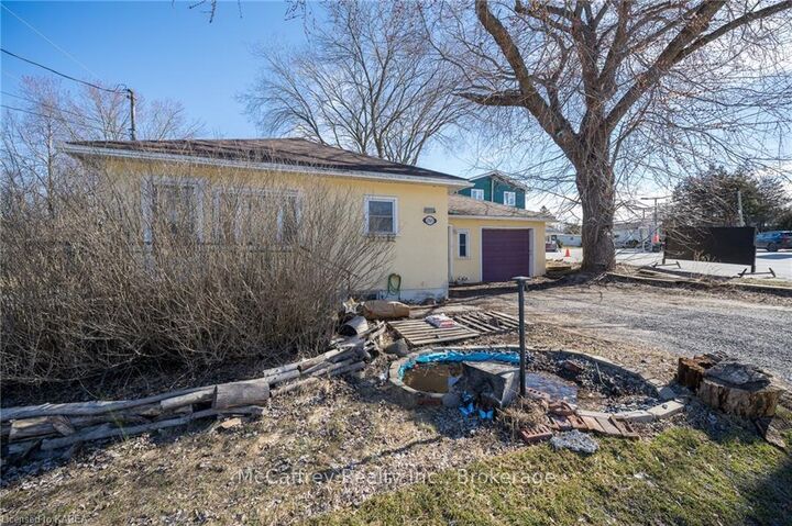 Property Photo:  2565 County Road 4 N/A  ON K0K 1J0 