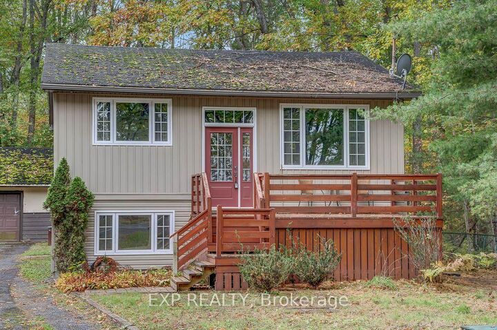 Property Photo:  575 Bayview Drive  ON K0A 3M0 