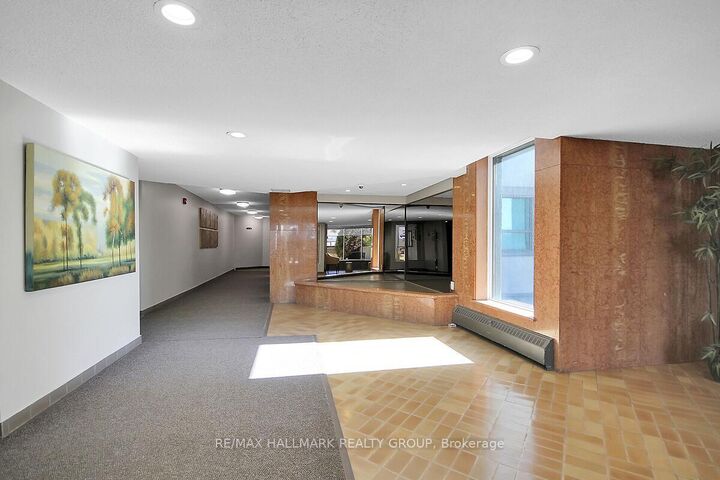 Property Photo:  555 Brittany Drive 704  ON K1K 4C5 