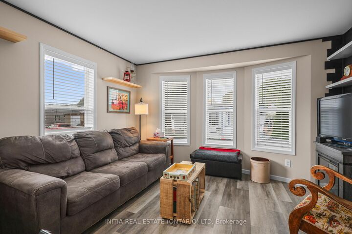 Photo de la propriété: 2189 Dundas Street 57 ON N5V 1H3