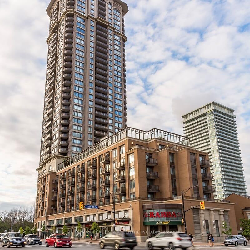 Property Photo:  385 Prince Of Wales Drive 3402  ON L5B 0C6 