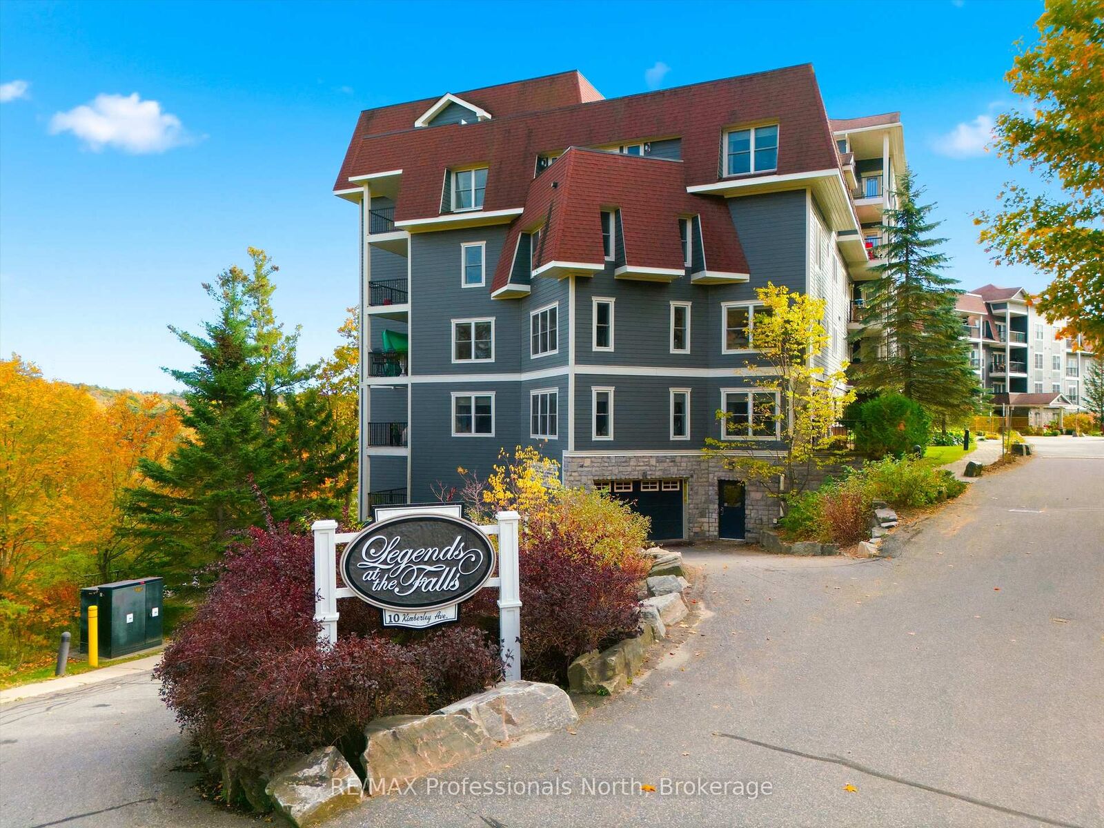 Property Photo:  10A Kimberley Avenue 405  ON P1L 0A4 