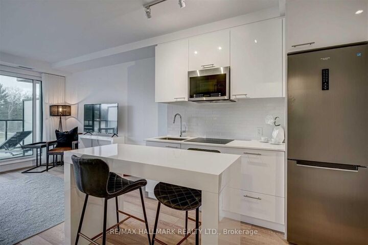 Property Photo:  120 Carrick Trail 207  ON P1P 1T9 