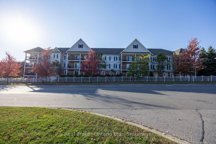 Property Photo: 106 Aspen Springs Drive 108 ON L1C 5N7