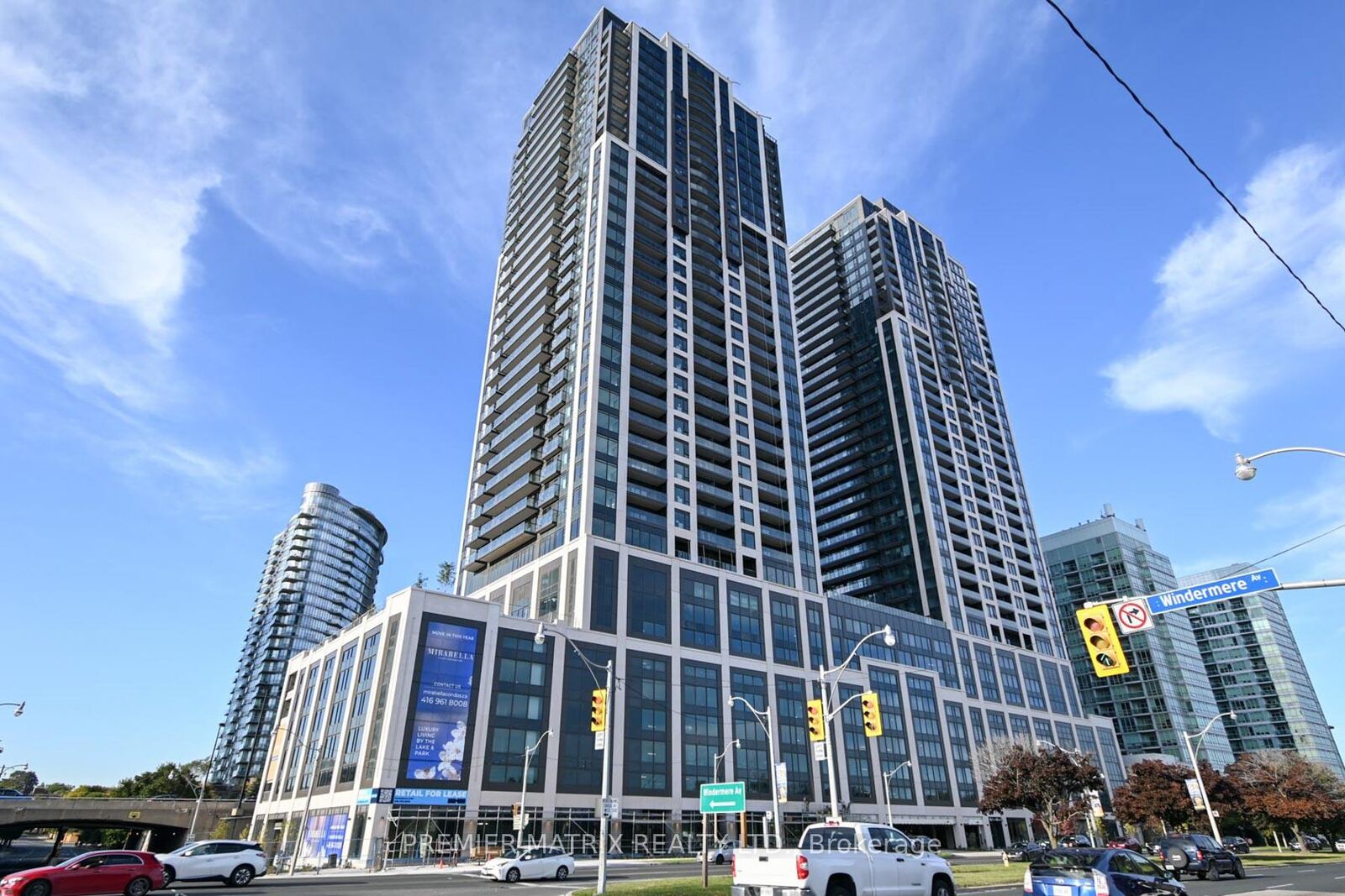 Property Photo: 1928 Lake Shore Boulevard W Ph 7 ON M6S 1A1