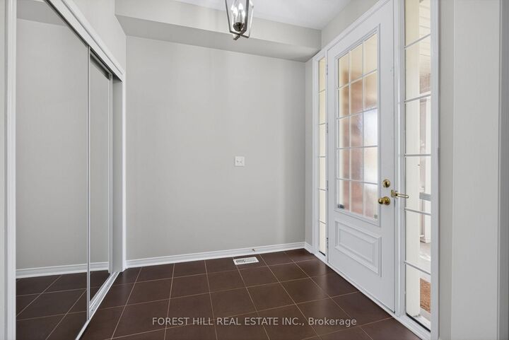 Property Photo:  2537 Postmaster Drive  ON L6M 0L6 