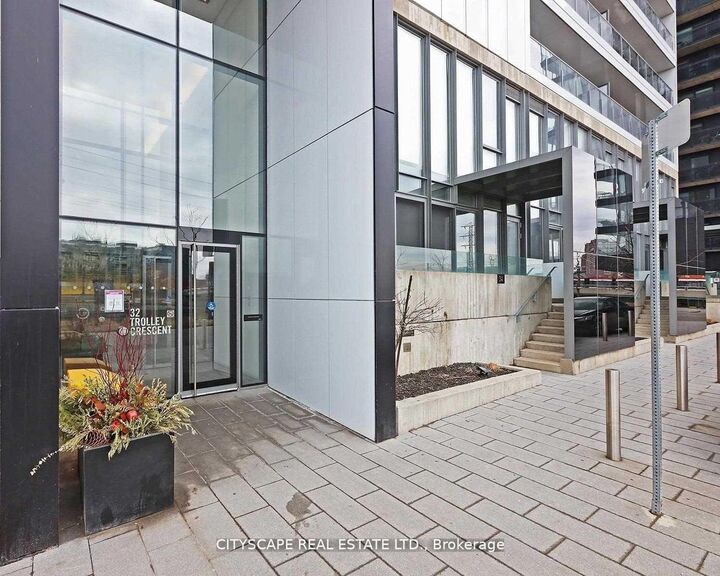 Property Photo: 32 Trolley Crescent 413 ON M5A 0E8